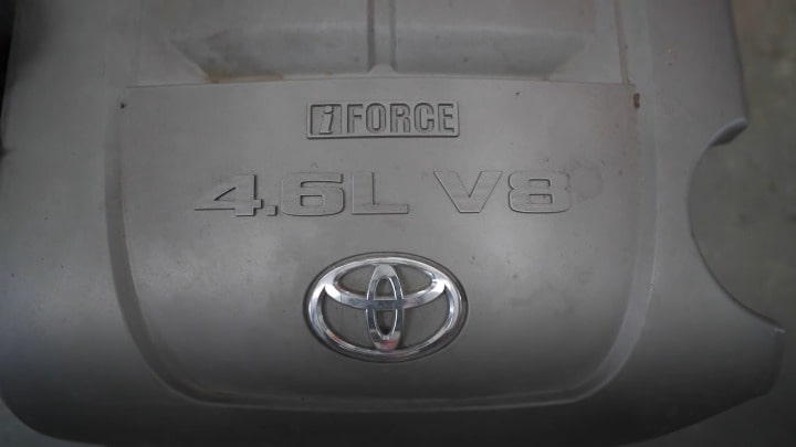 Toyota 4.6 Engine Details